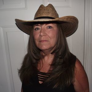 Meet your Posher, Juli